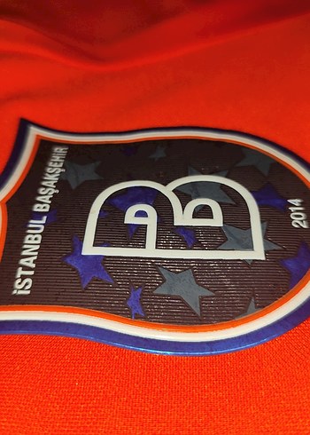 Etiketli 0 Başakşehir 17-18 Adebayor imzalı M,L bedeni vardır - Görsel 3