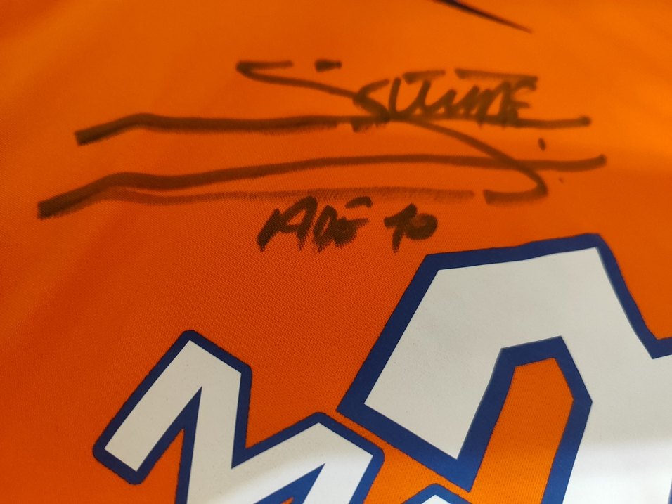 Etiketli 0 Başakşehir 17-18 Adebayor imzalı M,L bedeni vardır - Görsel 2