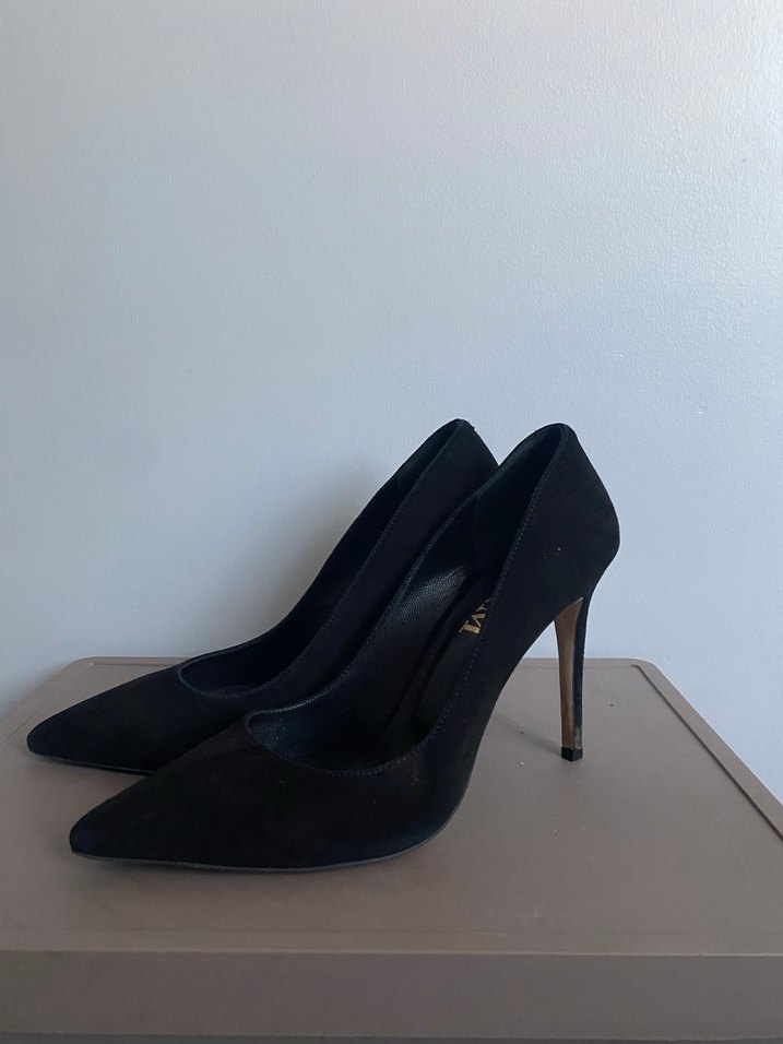 Siyah Süet Tokalı Stiletto - Görsel 2