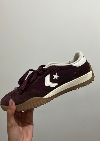 Converse Bordo Suet Converse Retro Sneaker