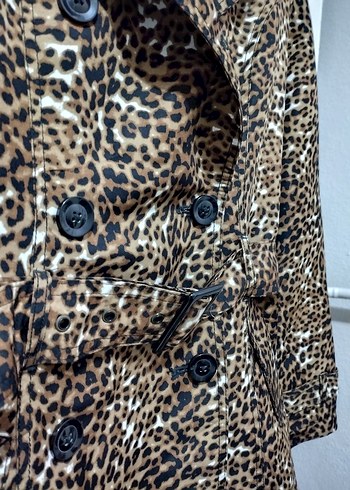Leopar Desenli Düğmeli Midi Kadın Kaban - Görsel 2