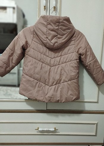 Düğmeli Bej Kız Çocuk Mont - Görsel 3