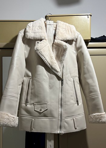 Bej Süet Kürklü Kadın Ceket - Görsel 3