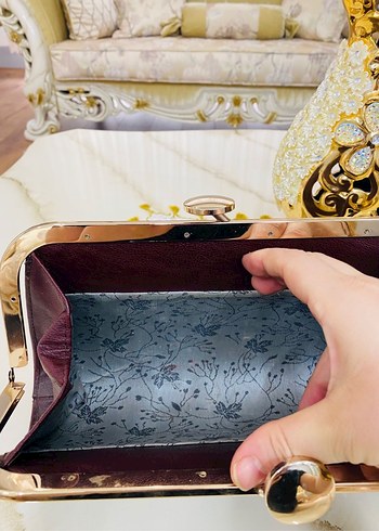 Bordo Deri Tokalı Kadın Portföy Çanta - Görsel 4