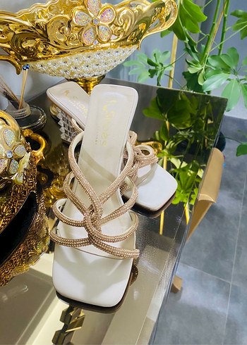 Beyaz Payetli Blok Topuklu Kadın Abiye Ayakkabı - Görsel 6