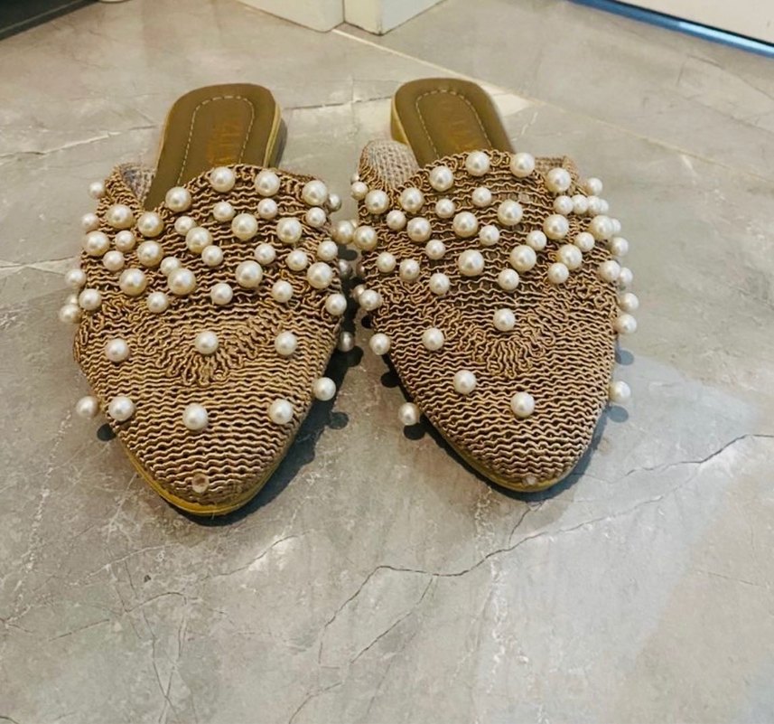 İnci Detaylı Bej Kadın Terlik - Görsel 3