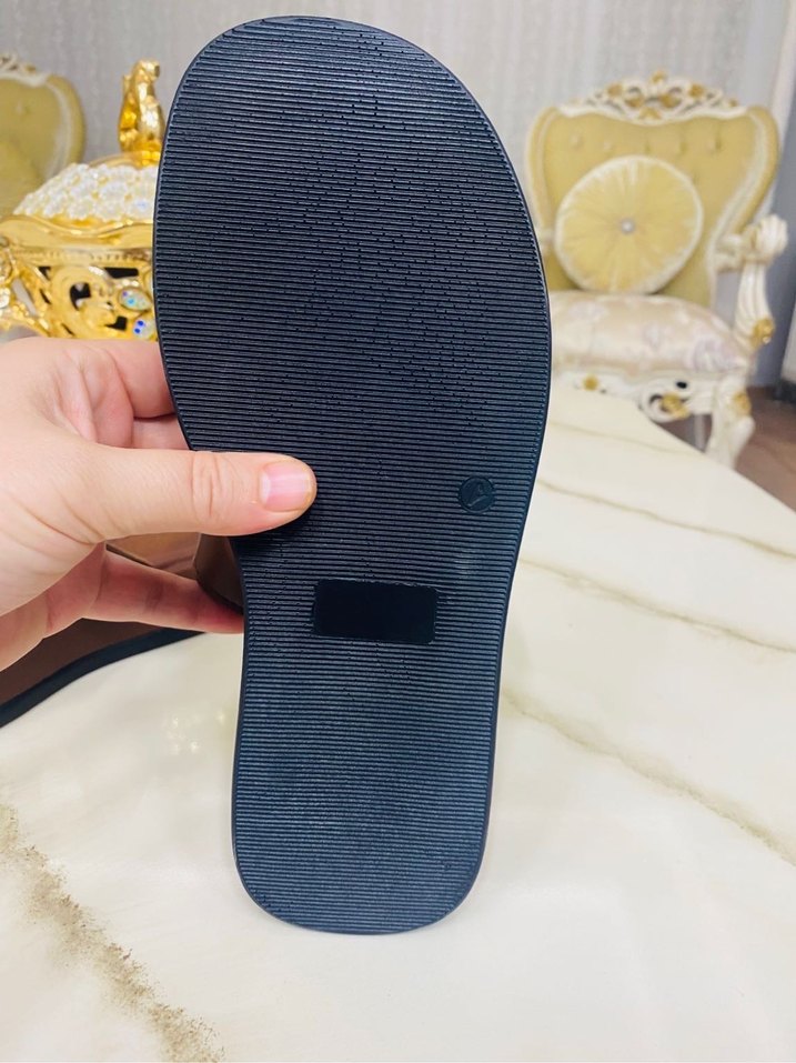 Kadın terlik - Görsel 5