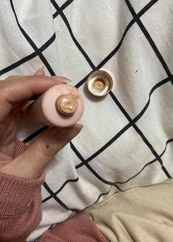 Golden Rose Nude Look SPF25 BB Krem - Görsel 2