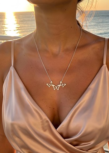 925 Ayar Gümüş Üçlü Kelebek Kolye - Görsel 2