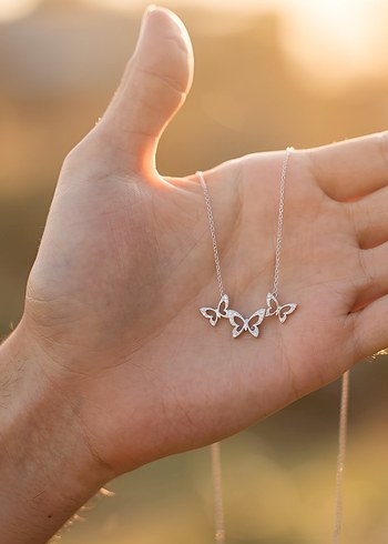 925 Ayar Gümüş Üçlü Kelebek Kolye - Görsel 3