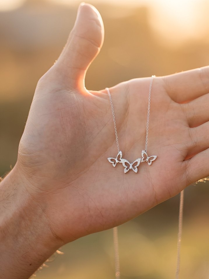 925 Ayar Gümüş Üçlü Kelebek Kolye - Görsel 3