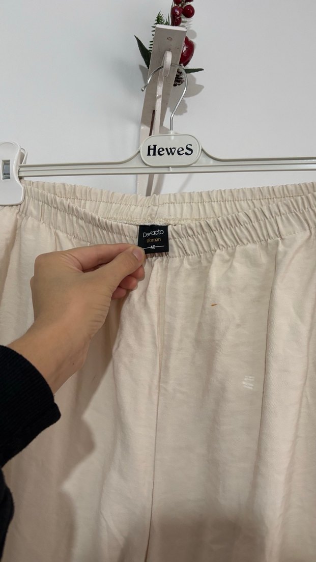 Beyaz pantolon - Görsel 2