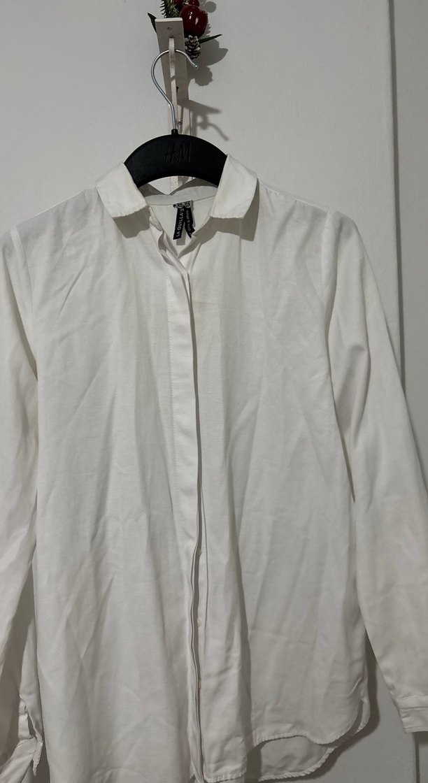 Düğmeli Beyaz Keten Kadın Gömlek - Görsel 2