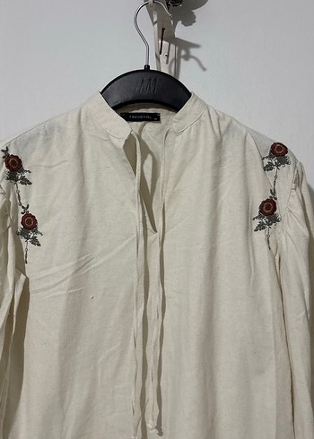 Nakışlı Beyaz Keten Bohem Uzun Kollu Gömlek - Görsel 2