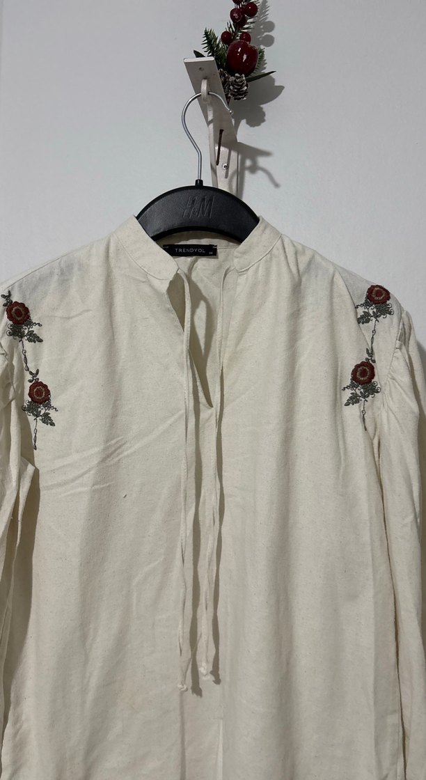 Nakışlı Beyaz Keten Bohem Uzun Kollu Gömlek - Görsel 2