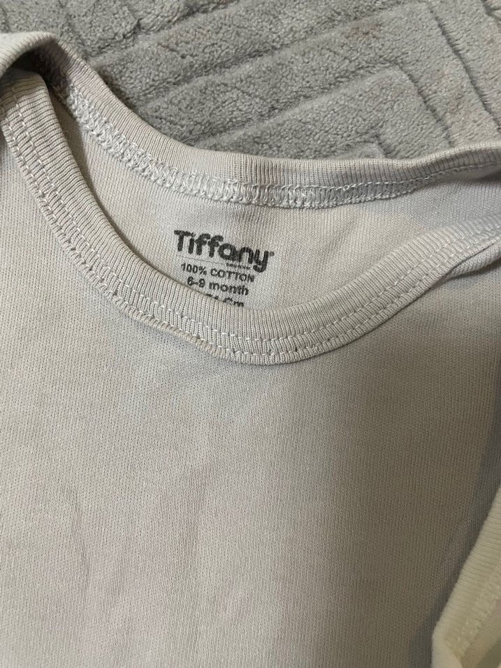 Gri ve Beyaz Askısız Bebek Body - Görsel 2