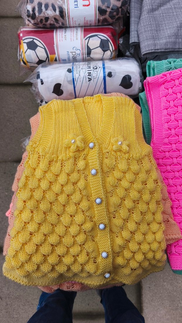 Kızlar için Pembe Örgü Kolsuz Hırka - Görsel 4