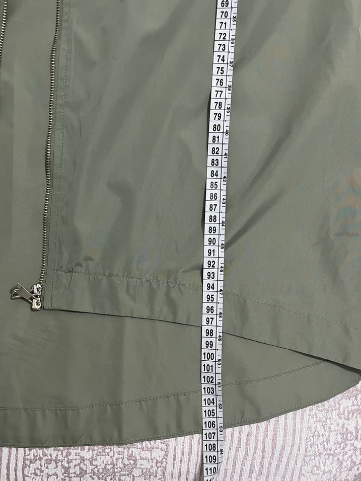 Gri Midi Boy Kadın Yağmurluk - Görsel 4