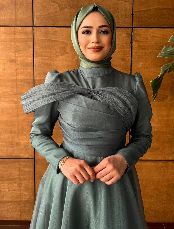 Uzun Kollu Gri Drapeli Abiye Elbise - Görsel 3