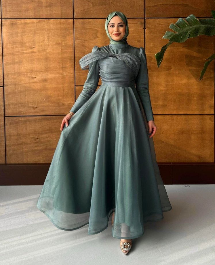 Uzun Kollu Gri Drapeli Abiye Elbise - Görsel 2