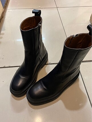 Zara bot