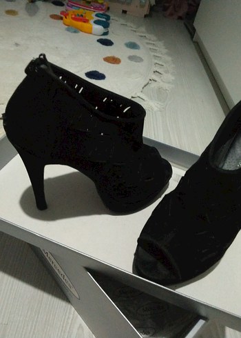 Siyah Desenli Platform Topuklu Gotik Kadın Ayakkabı - Görsel 2