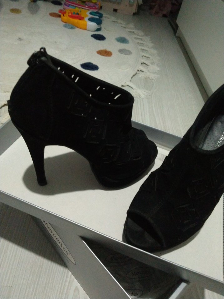 Siyah Desenli Platform Topuklu Gotik Kadın Ayakkabı - Görsel 2