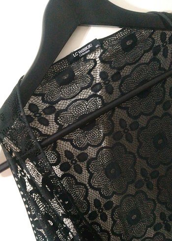 Uzun Siyah Desenli Gotik Kolsuz Yelek - Görsel 6