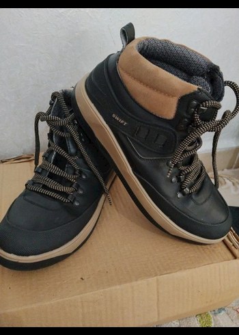 swift siyah erkek bot - Görsel 4