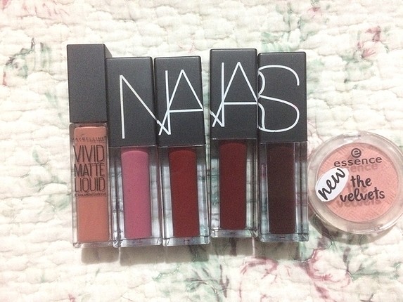 Nars rujlar