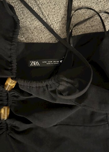 Siyah zara toka detaylı midi elbise - Görsel 3