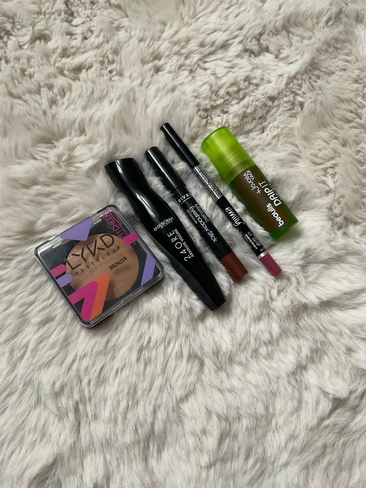 Çok Renkli Makyaj Seti - Görsel 2