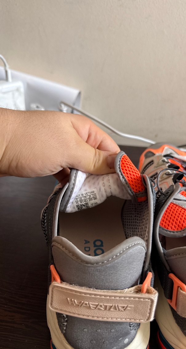 Addias Hyperturf Adventure Ayakkabı 45.5 Numara Orjinal - Görsel 4