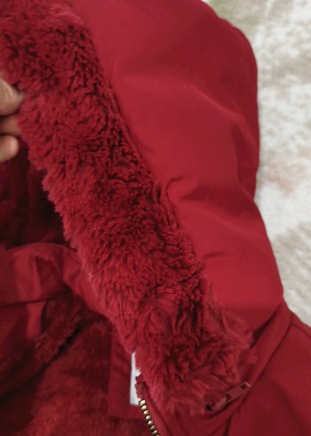 Bordo Kürklü Kız Çocuk Mont - Görsel 5