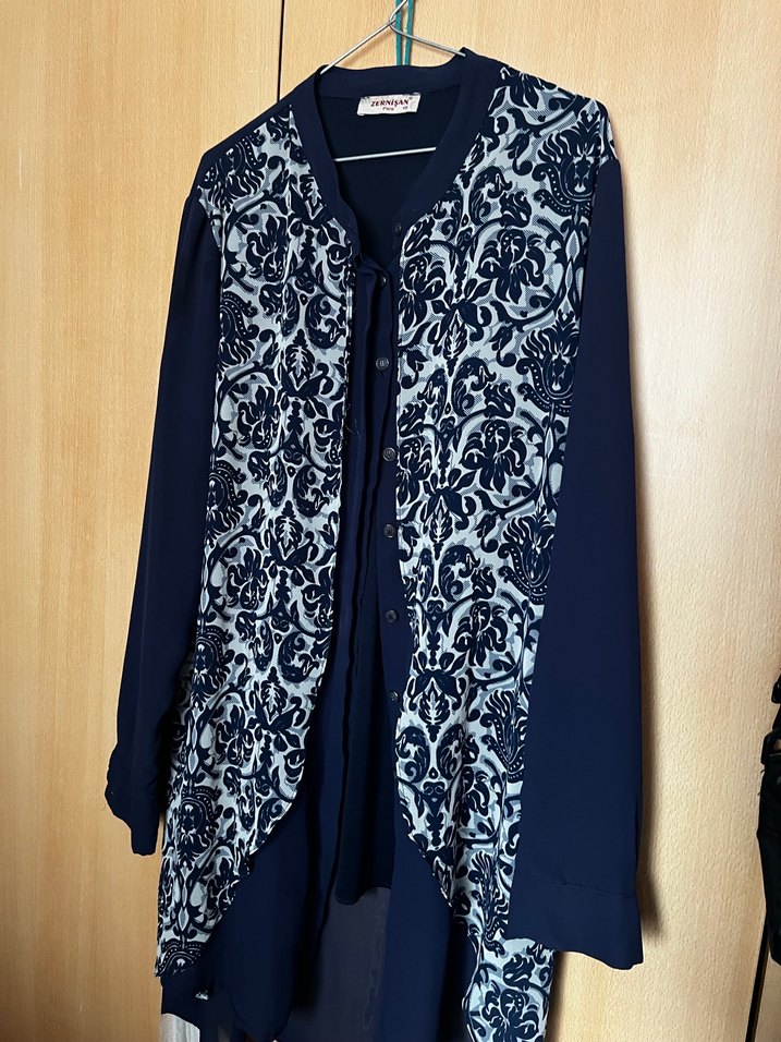 Lacivert Dantel Detaylı Uzun Hamile Kabanı - Görsel 3