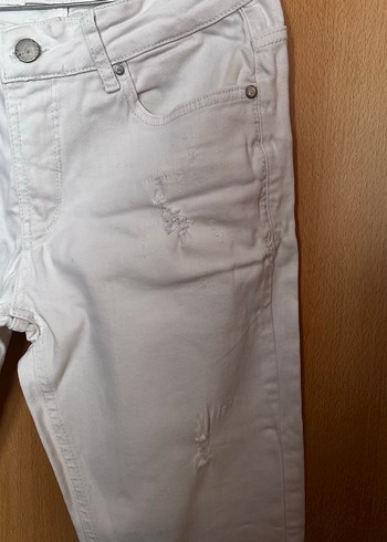 Düğmeli Beyaz Kadın Midi Boy Kot Pantolon - Görsel 4