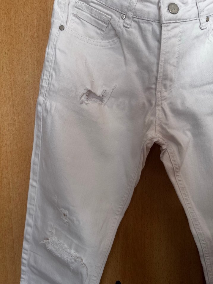 Düğmeli Beyaz Kadın Midi Boy Kot Pantolon - Görsel 3