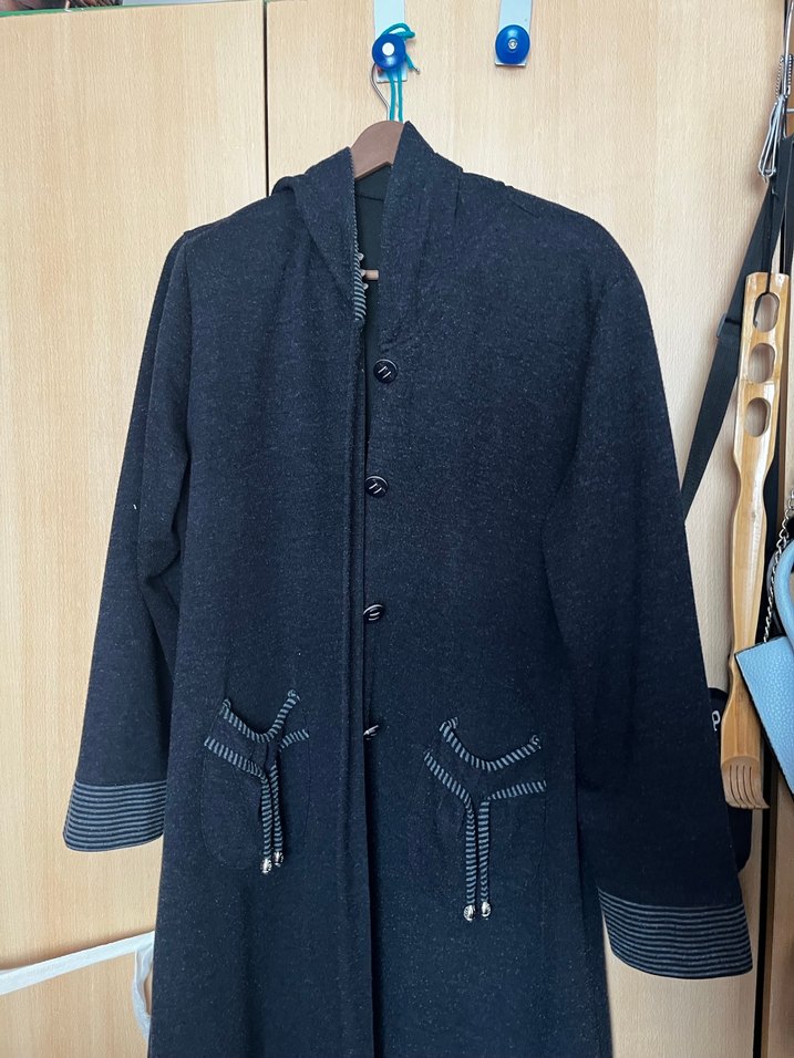 Düğmeli Uzun Gri Kadın Kaban - Görsel 5