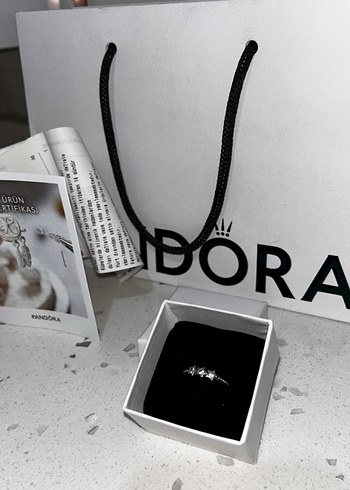 Pandora Yıldız Desenli Minimalist Kadın Yüzük - Görsel 3