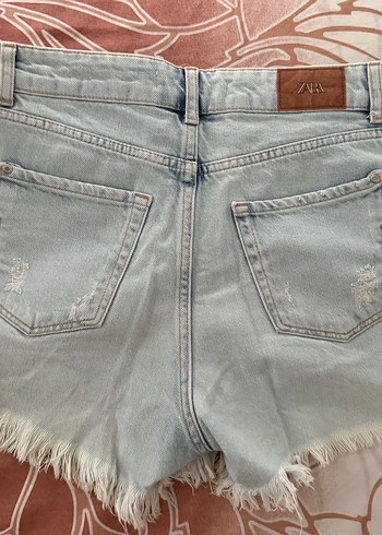 Düğmeli Açık Mavi Kot Şort - Görsel 3