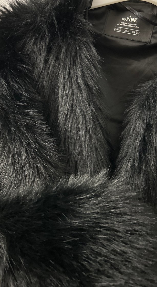 Kadın Siyah Kürk Detaylı Midi Mont - Görsel 3