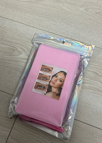 TEMU Pembe Kutuda Koyu Renkli Takma Kirpikler - Görsel 4