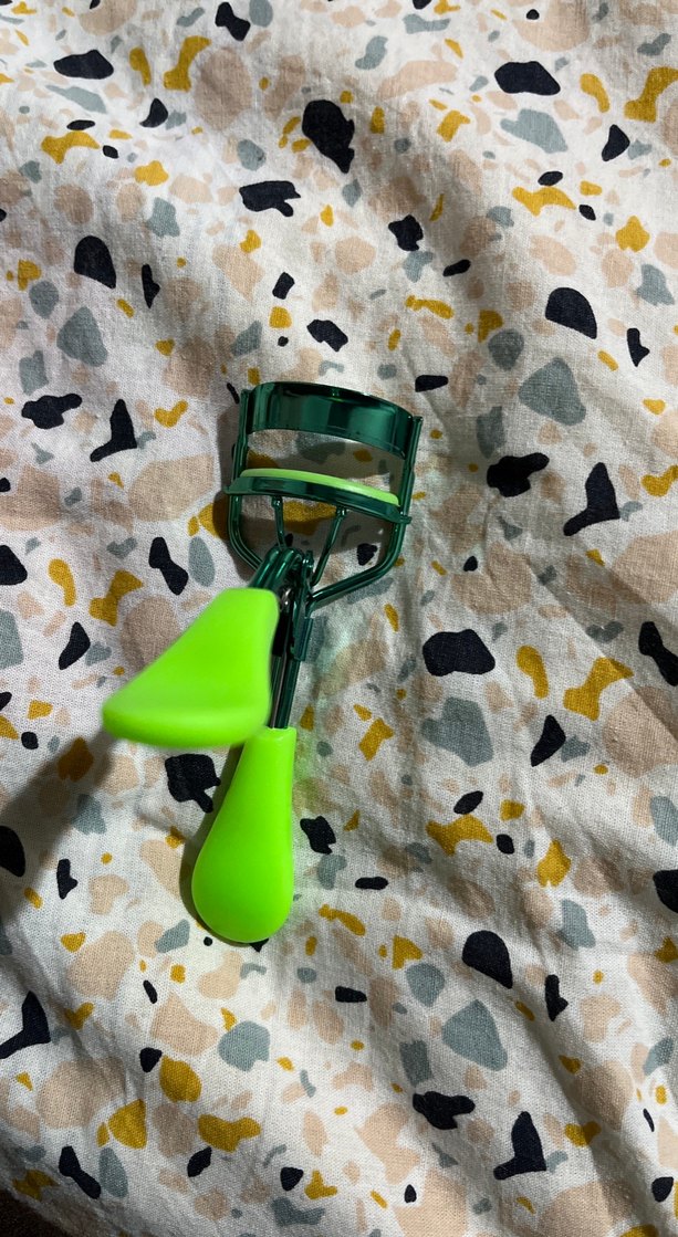 Yeşil Kirpik Kıvırıcı - Görsel 2