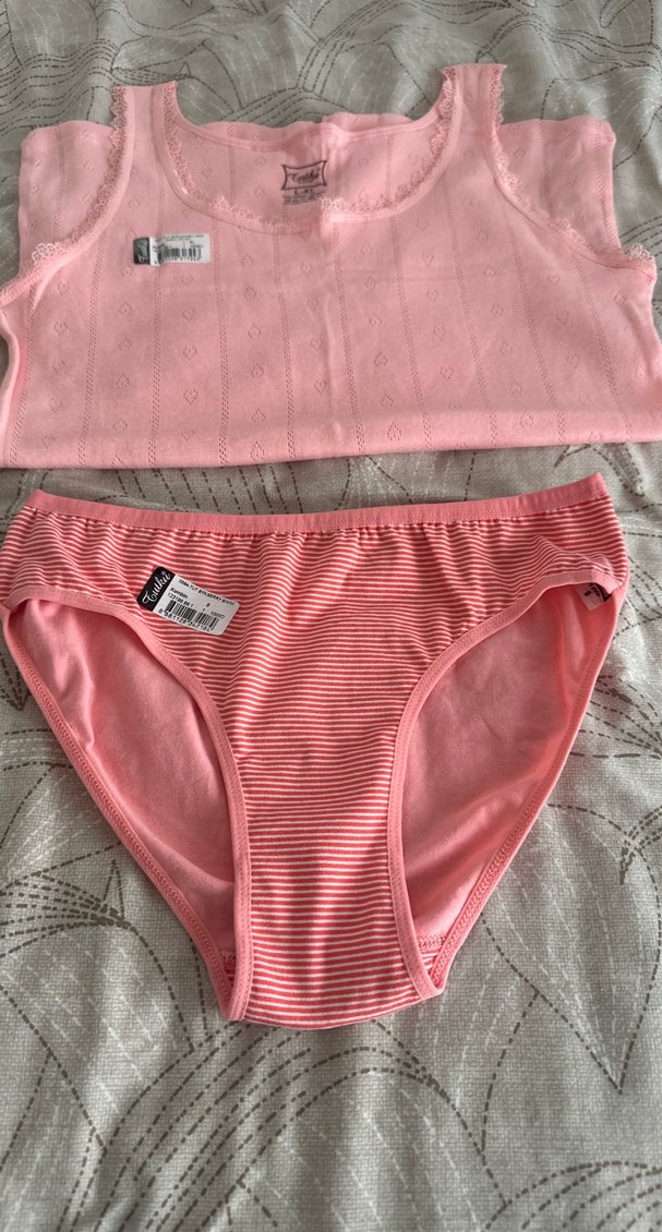 Atlet ve külot - Görsel 2