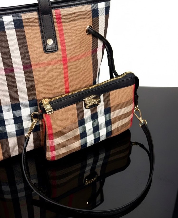 Burberry Premium Kadın Omuz Çantası - Görsel 4
