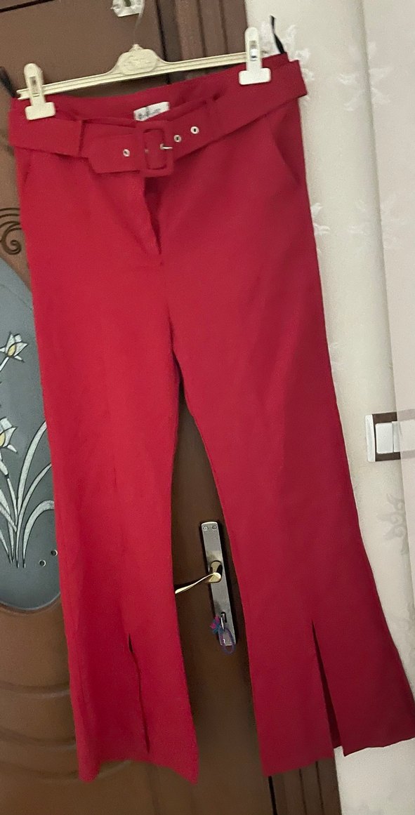 Kadın Kemerli Kırmızı Midi Kumaş Pantolon - Görsel 2