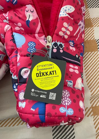 Renkli Desenli Kürklü Kapüşonlu Bebek Tulumu - Görsel 4