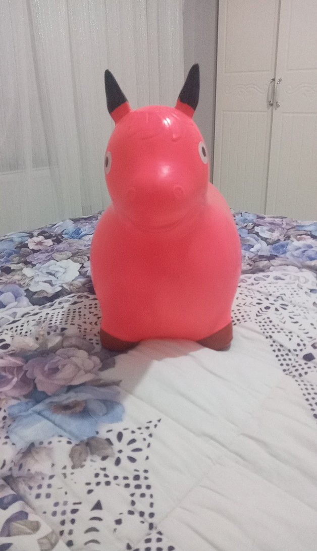 Pembe Şişme Oyuncak Hayvan - Görsel 3