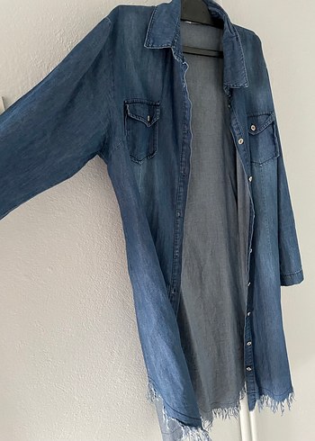 Düğmeli Mavi Uzun Kollu Kot Gömlek - Görsel 2