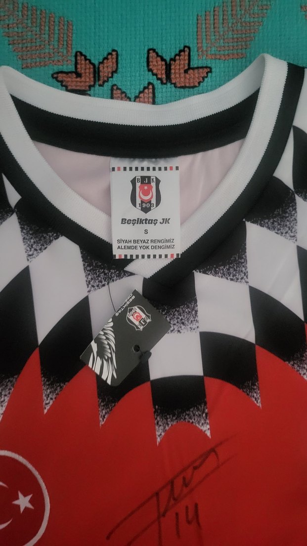 ISLAK İMZALI BEŞİKTAŞ NOSTALJİ FORMASI - Görsel 3
